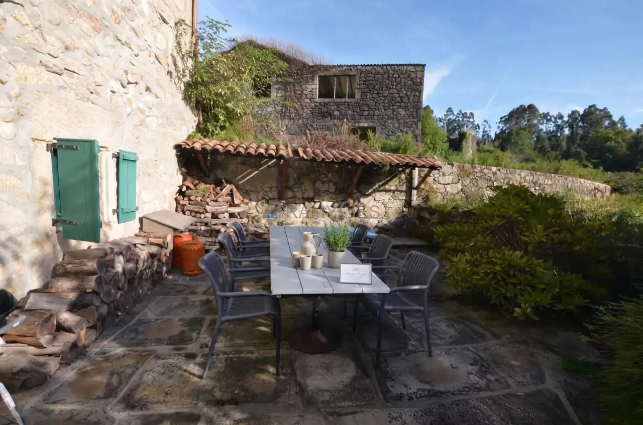 Terrace of Houses for sale in Oia, Pontevedra
