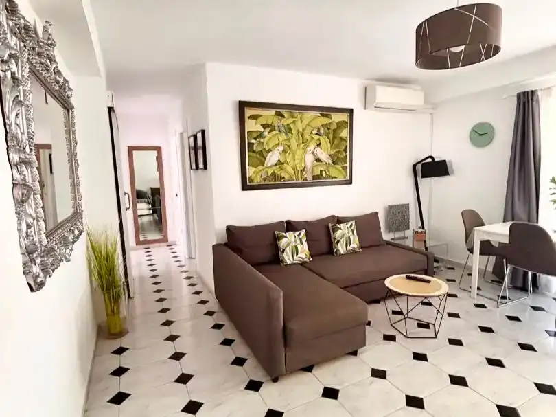 Piso de alquiler en Calle Cristóbal Colón, 8, Los Jardines de Marbella - La Ermita
