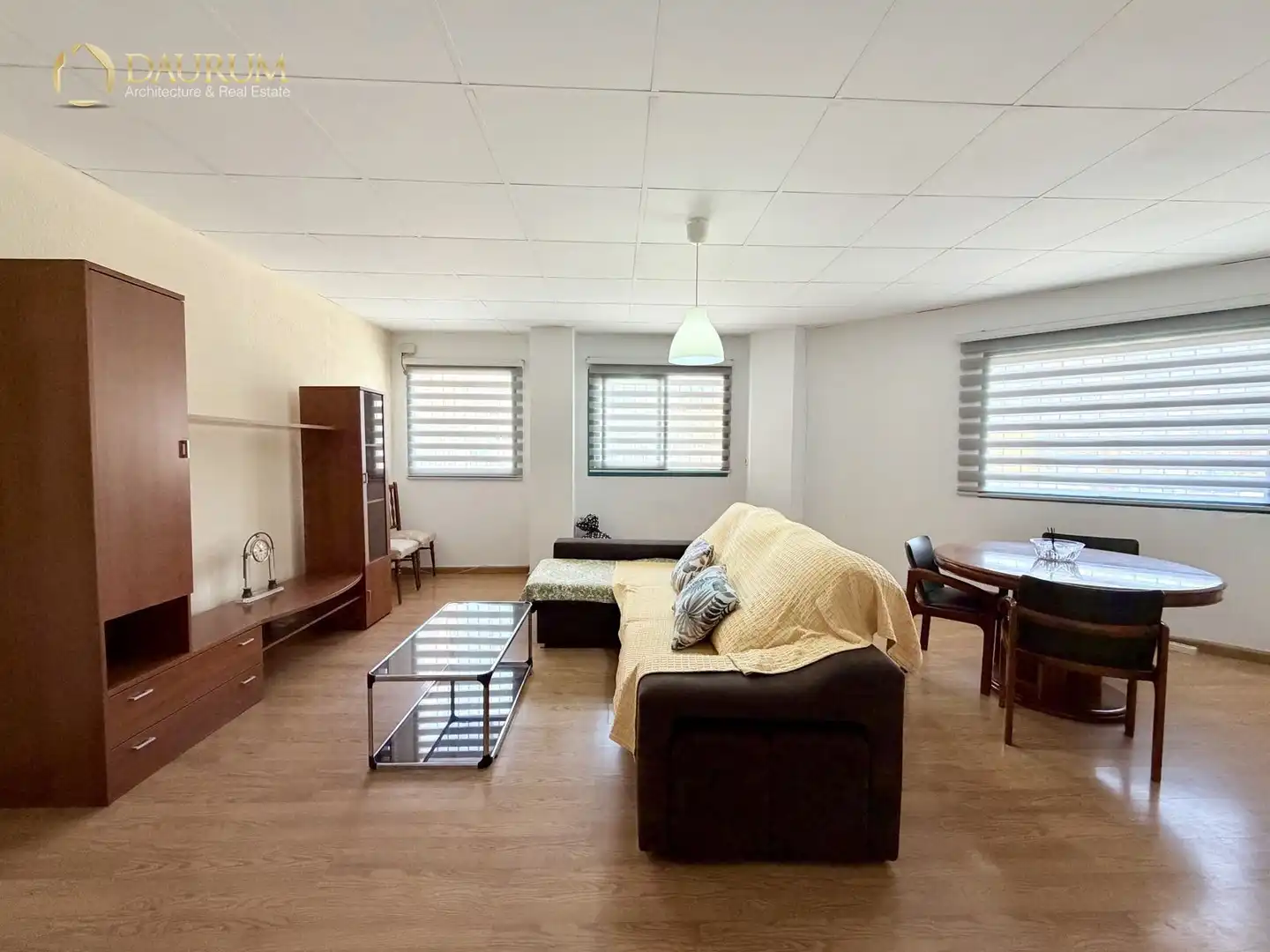 Sala d'estar de Pis en venda en Torrent amb Aire condicionat i Moblat