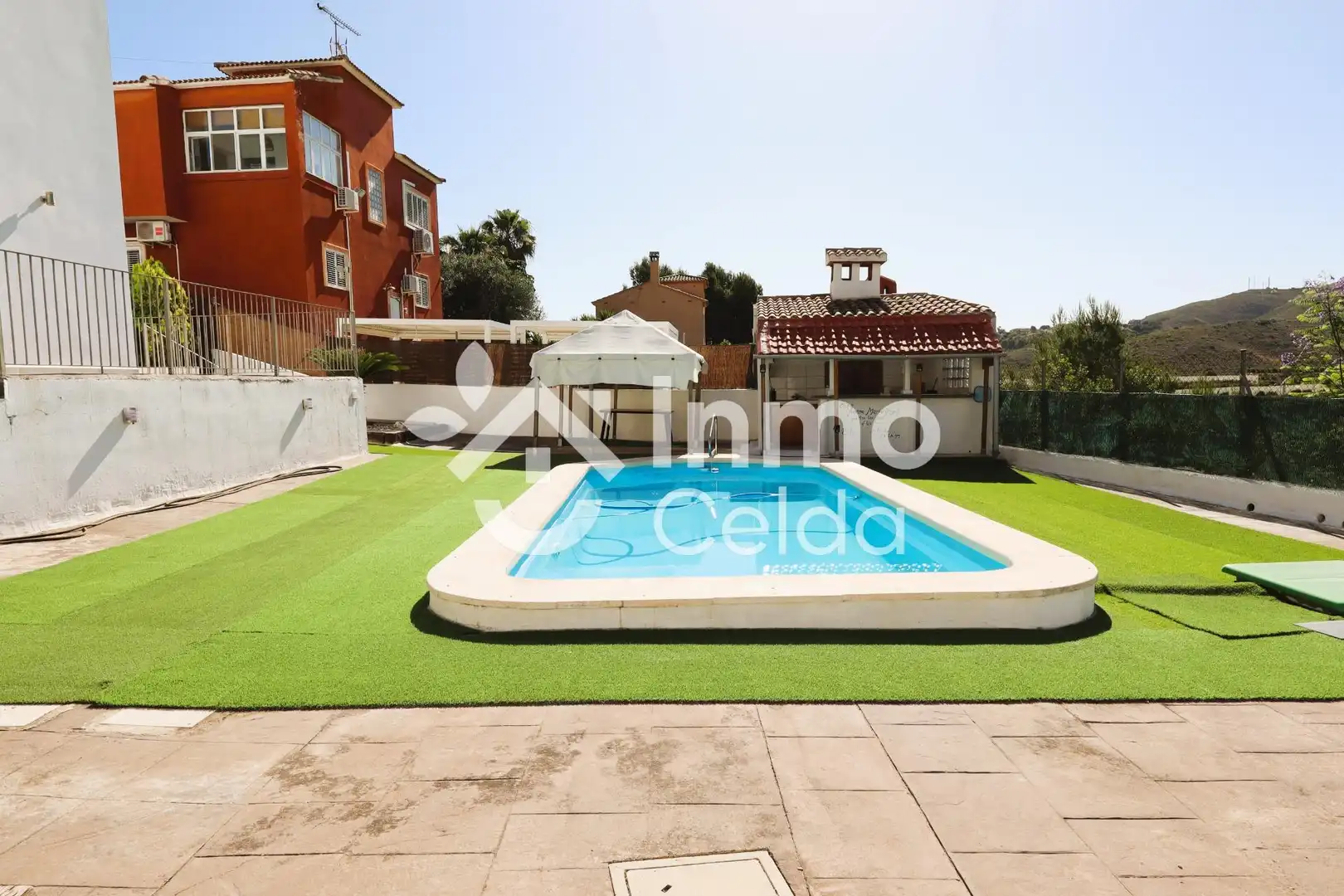 Piscina de Casa o chalet en venta en Chiva con Aire acondicionado, Calefacción y Jardín privado