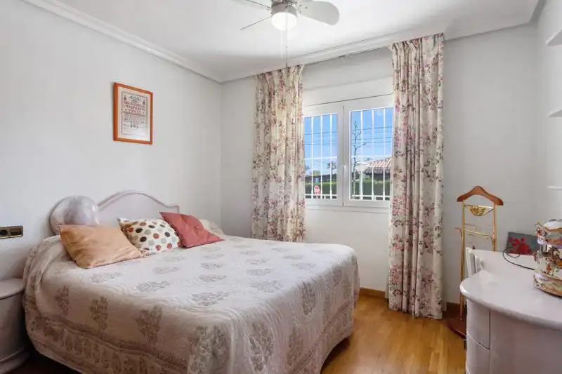 Chalet con terraza en venta en Avenida Miguel de Unamuno 17, imagen 28