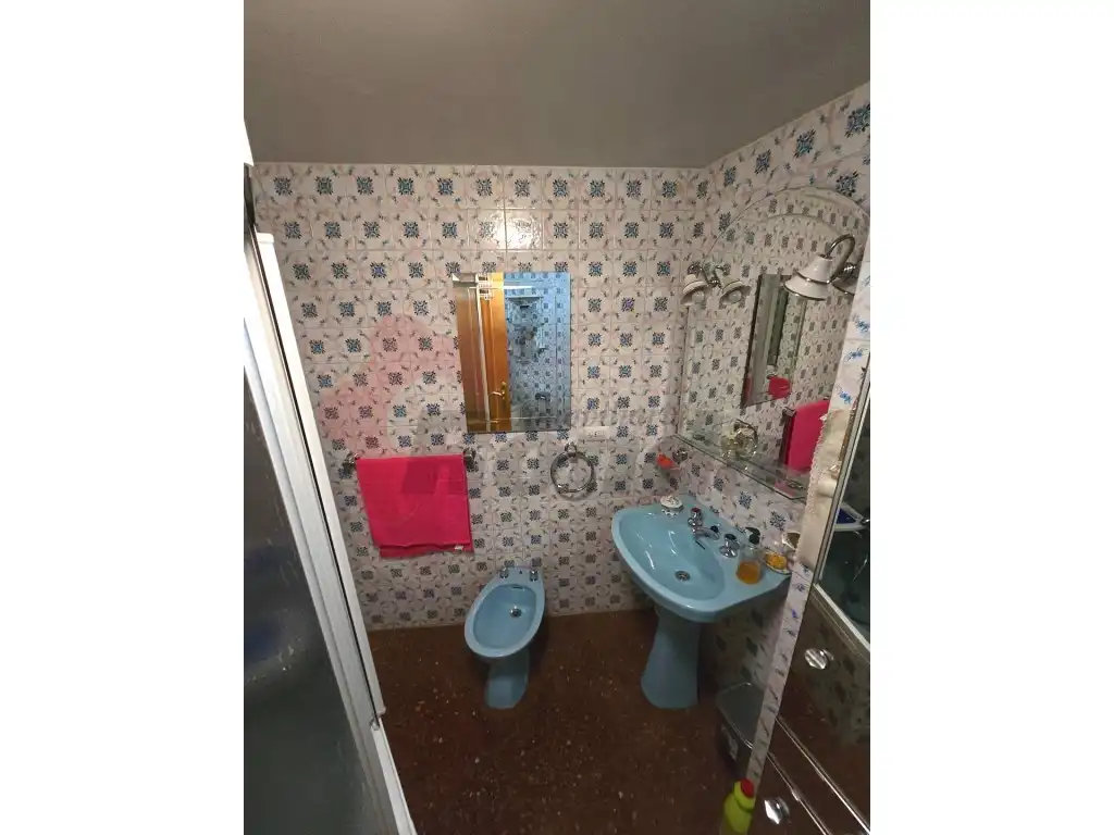 Bathroom of Flat for sale in Lugo