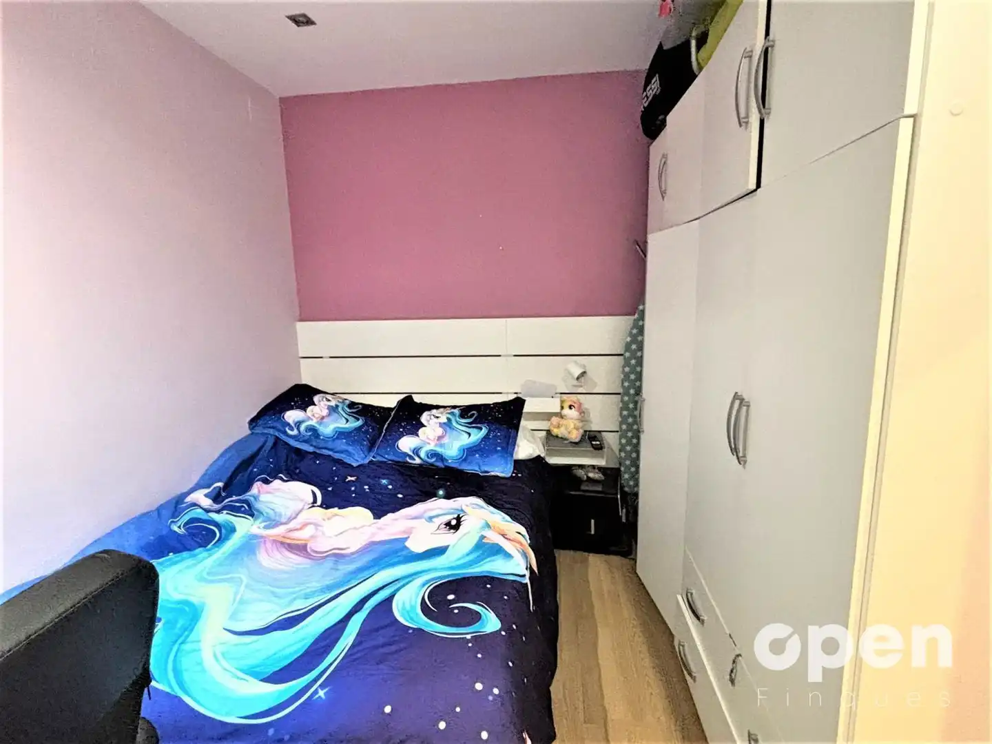Bedroom of Flat for sale in Terrassa  with Heating and Parquet flooring