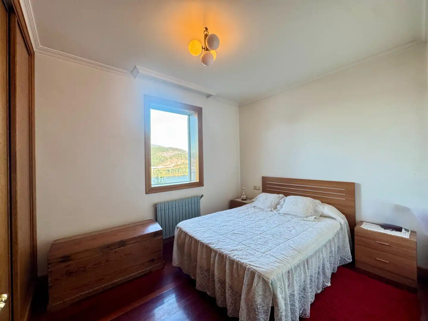 Schlafzimmer von Haus oder Chalet zum Verkauf in Redondela mit Heizung, Privatgarten und Parkett