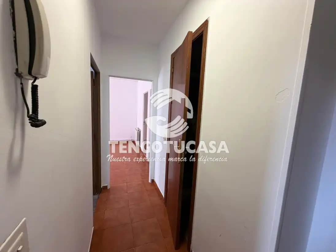 Piso en venta en Madrid con Calefacción, Terraza y Trastero