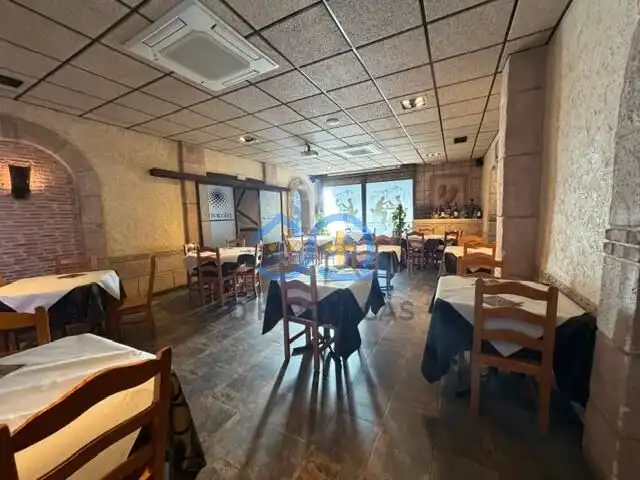 Local comercial en traspaso en Yuncos, imagen 9