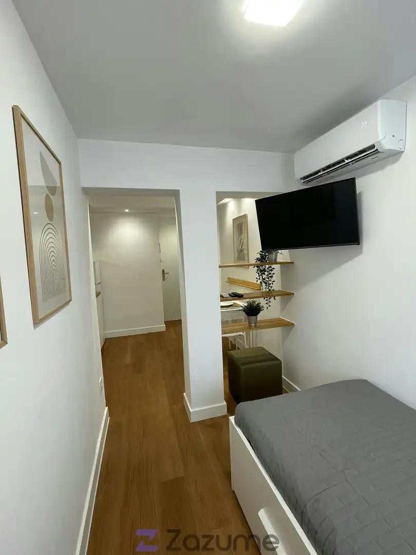 Room in C. Teniente Ochoa Olalla, San Isidro