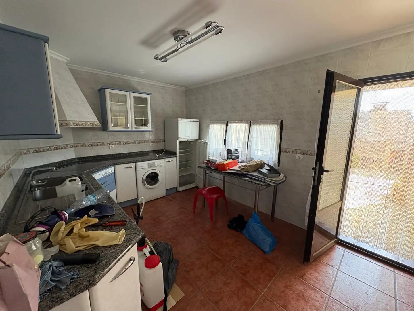 Cuina de Casa o xalet en venda en Íscar amb Calefacció, Jardí privat i Terrassa