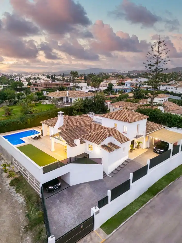Villa mit Pool zum Verkauf in Benamara - Atalaya, imagen 8