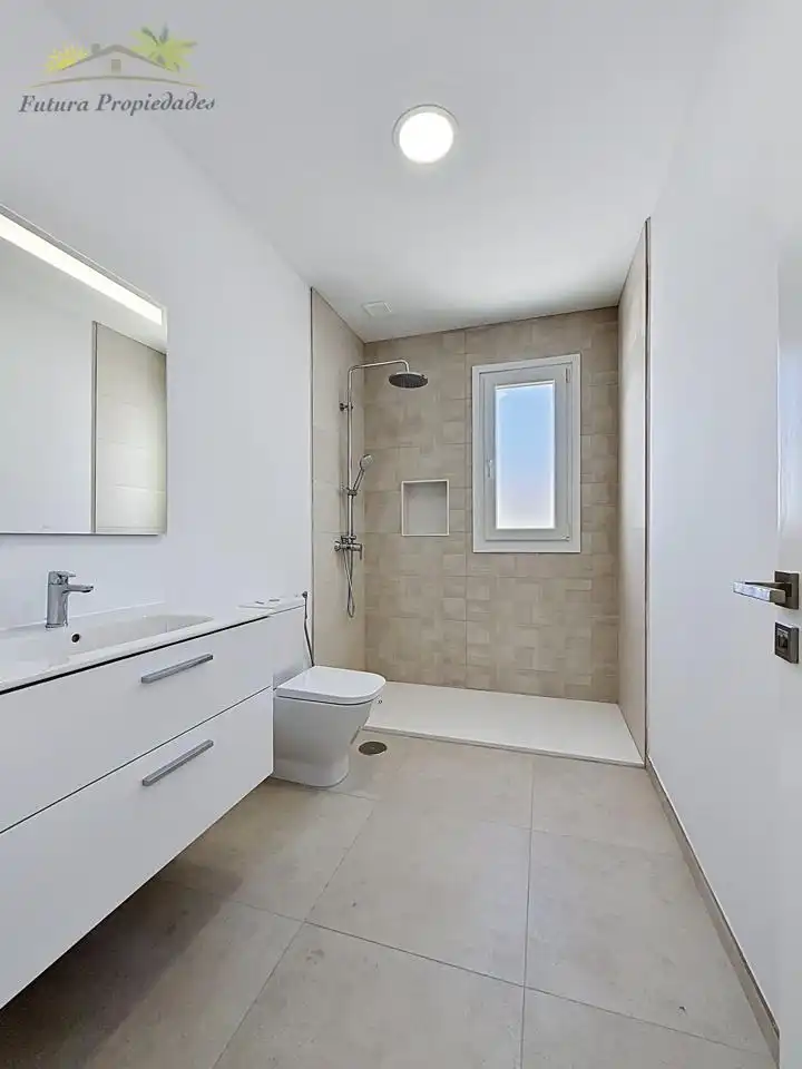 Baño de Casa o chalet en venta en Teguise con Aire acondicionado, Jardín privado y Terraza