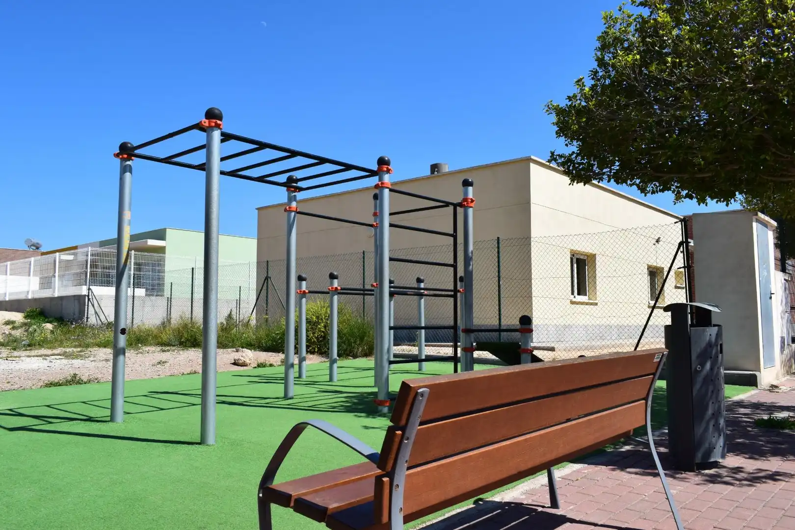 Exterior view of Flat for rent in Ribera de Molina - Torrealta