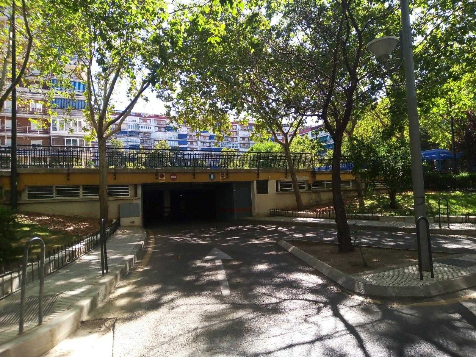 Vista exterior de Garaje en venta en Alcorcón
