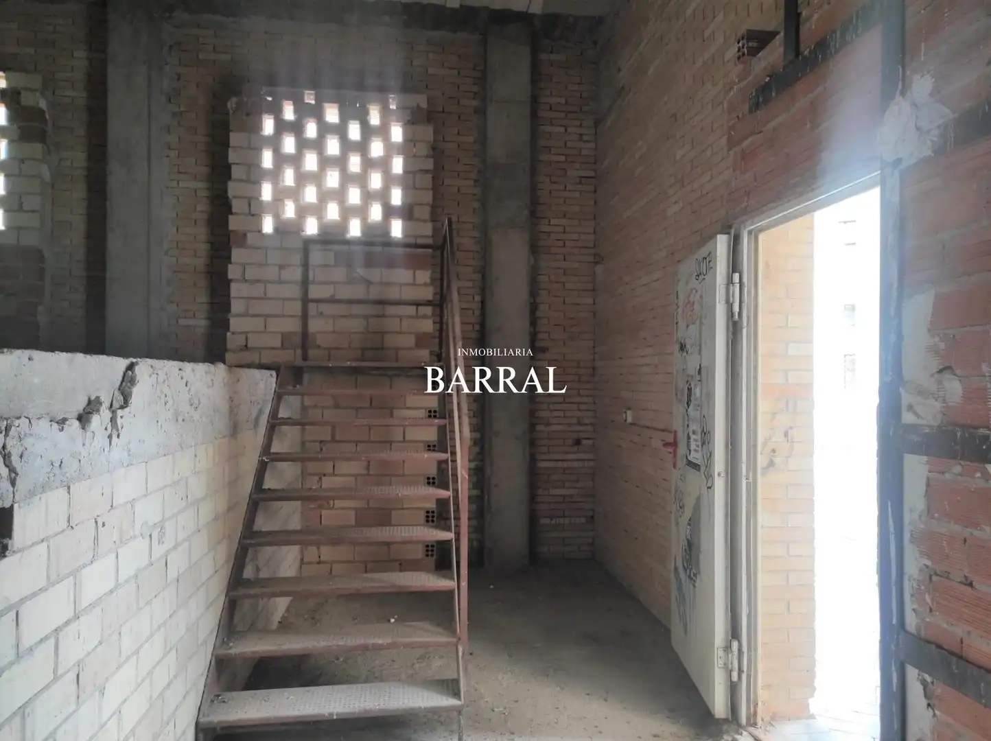 Local comercial en venda a Casco Histórico, imagen 2