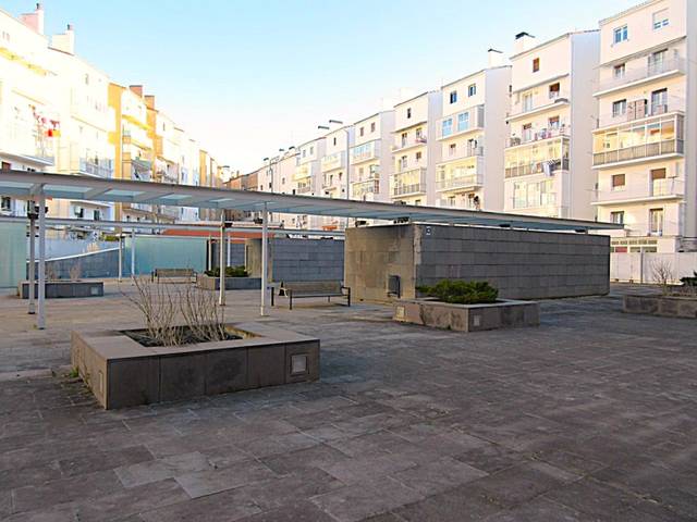 Garaje en Alquiler en CALLE ABEJERAS en Iturrama