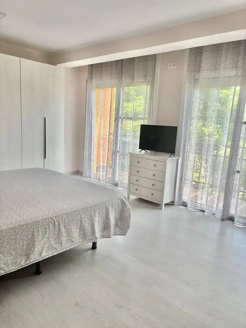 Bedroom of Flat for sale in Tortosa  with Air Conditioner and Balcony