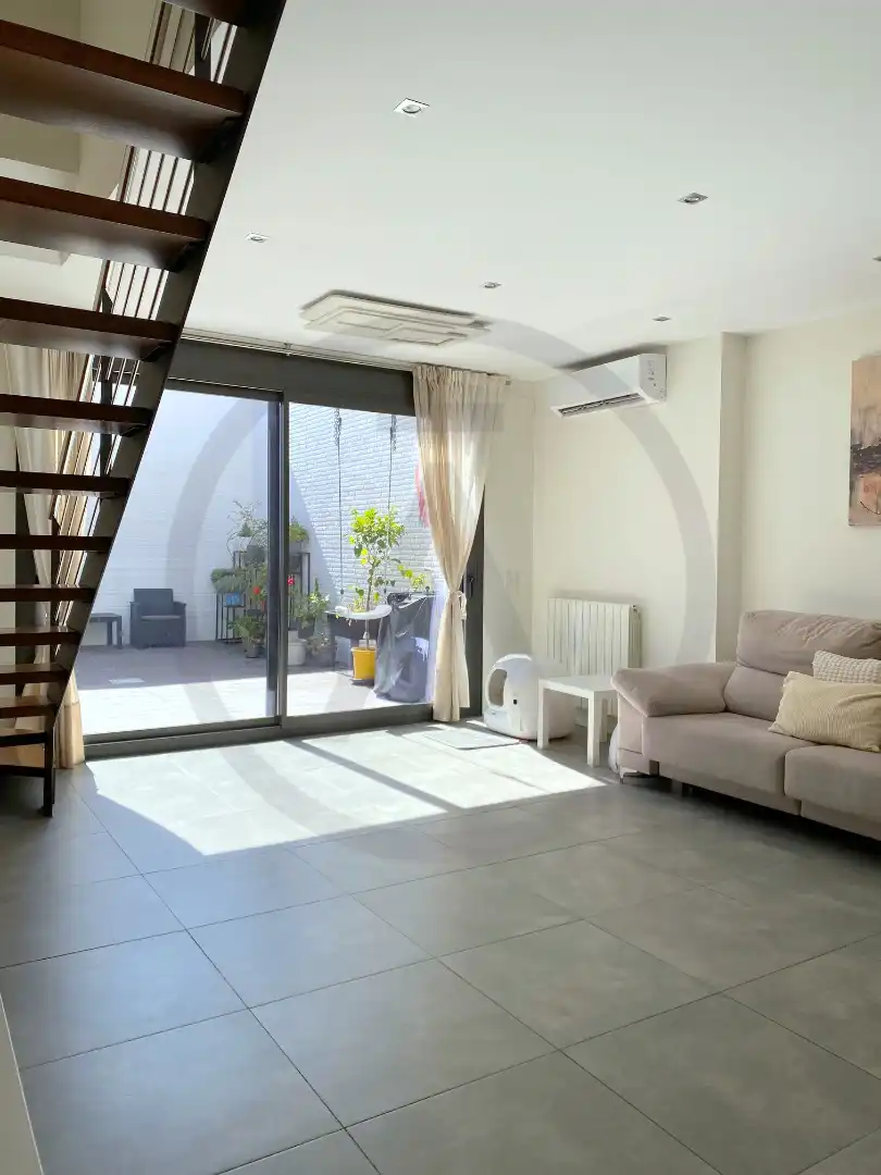 Terraced house with terrace for sale in Nord-est, imagen 6