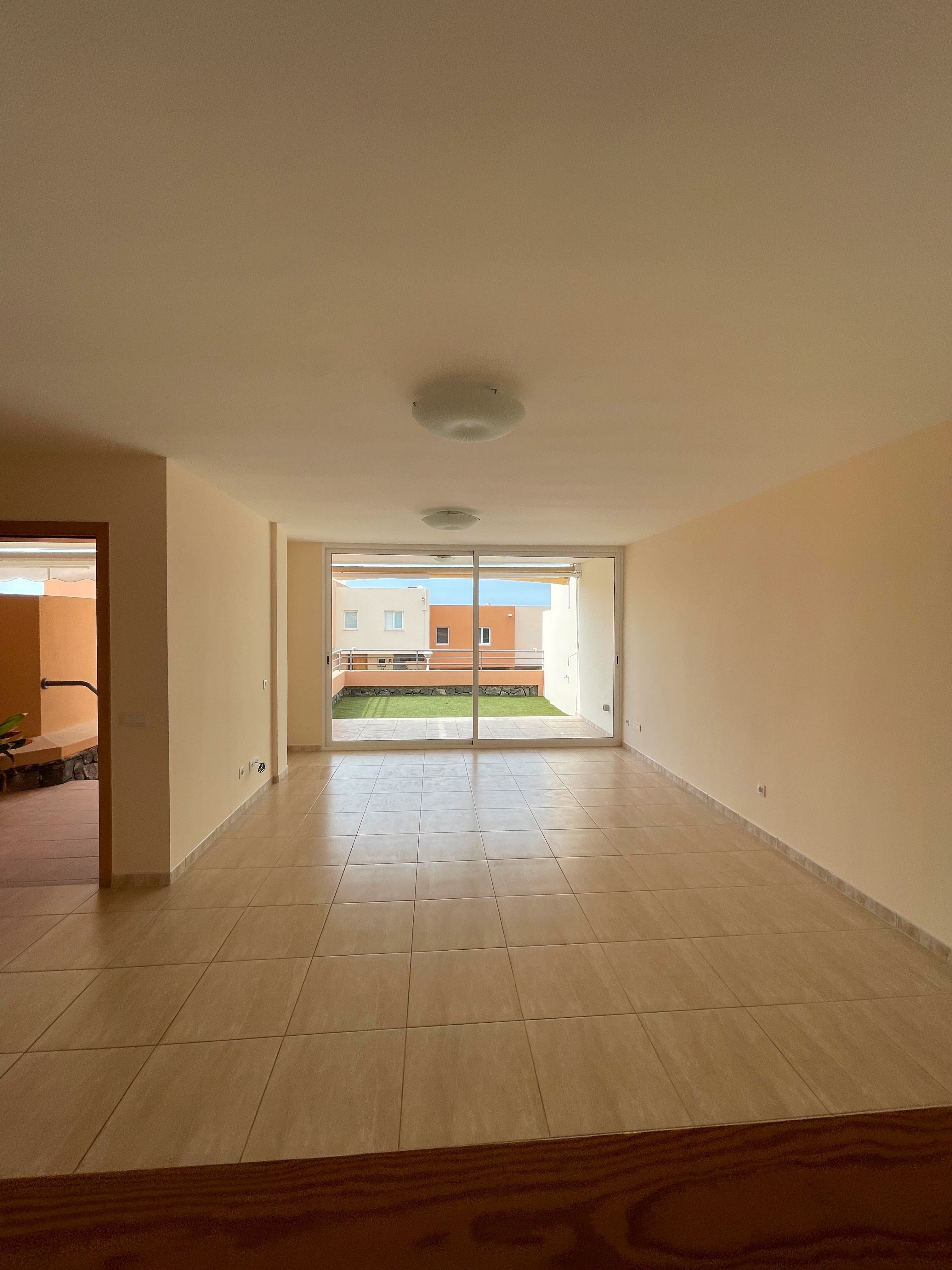 Single-family semi-detached for sale in Adeje  with Terrace, Oven and Microwave
