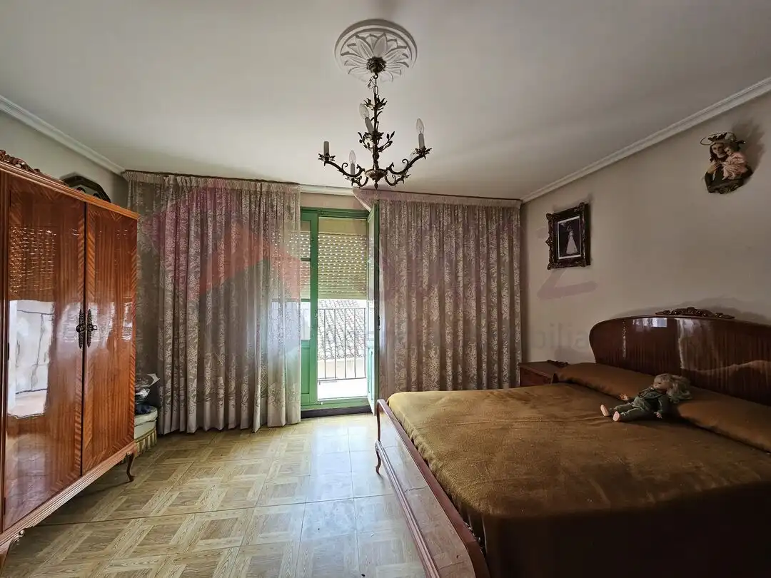 Habitación de Casa o chalet en venta en Ribafrecha con Calefacción, Trastero y Balcón
