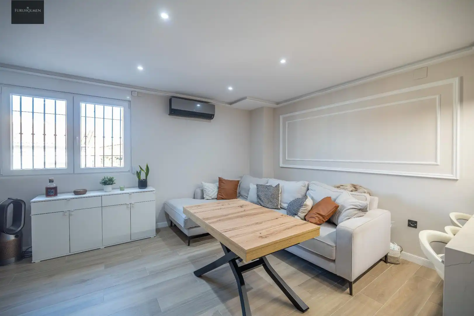 Living room of Duplexes for sale in Alhendín  with Air Conditioner, Heating and Storage room