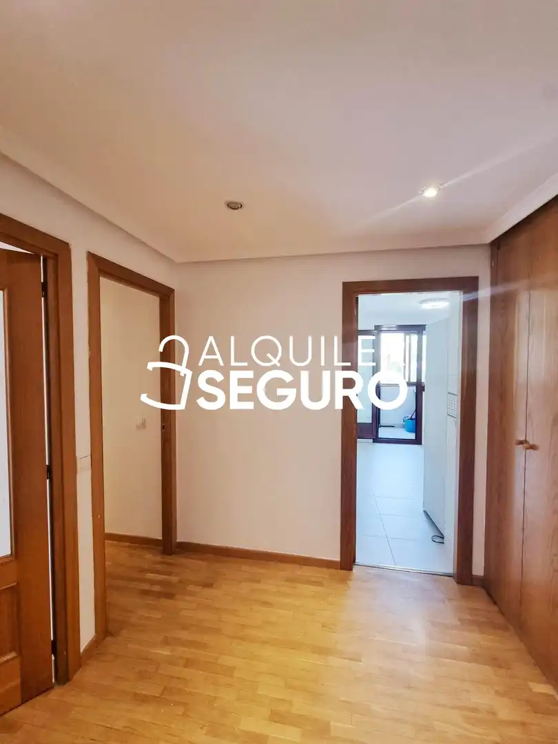 Flat for rent in Las Rozas de Madrid  with Heating, Terrace and Storage room