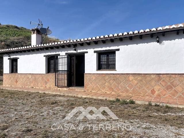 Casa-chalet en Alquiler en Poligono 6 Paraje 46 Rio Borge en Almáchar