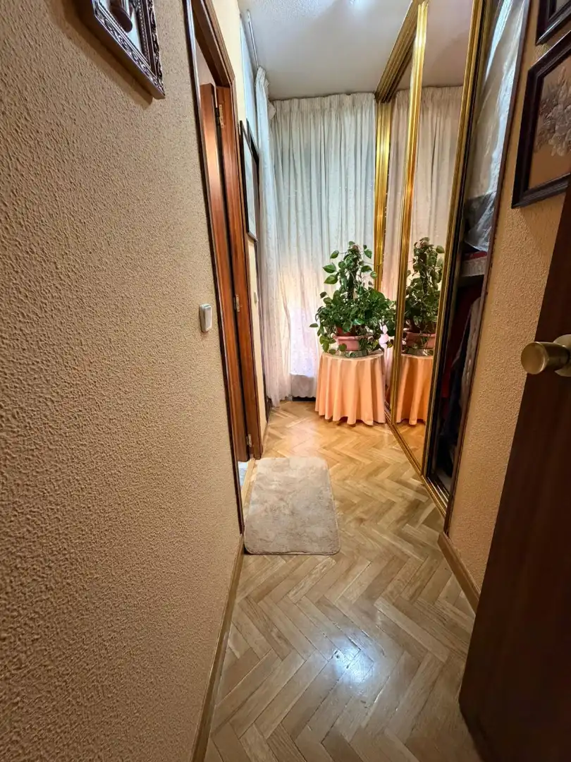 Flat for sale in Madrid  with Air Conditioner, Heating and Terrace