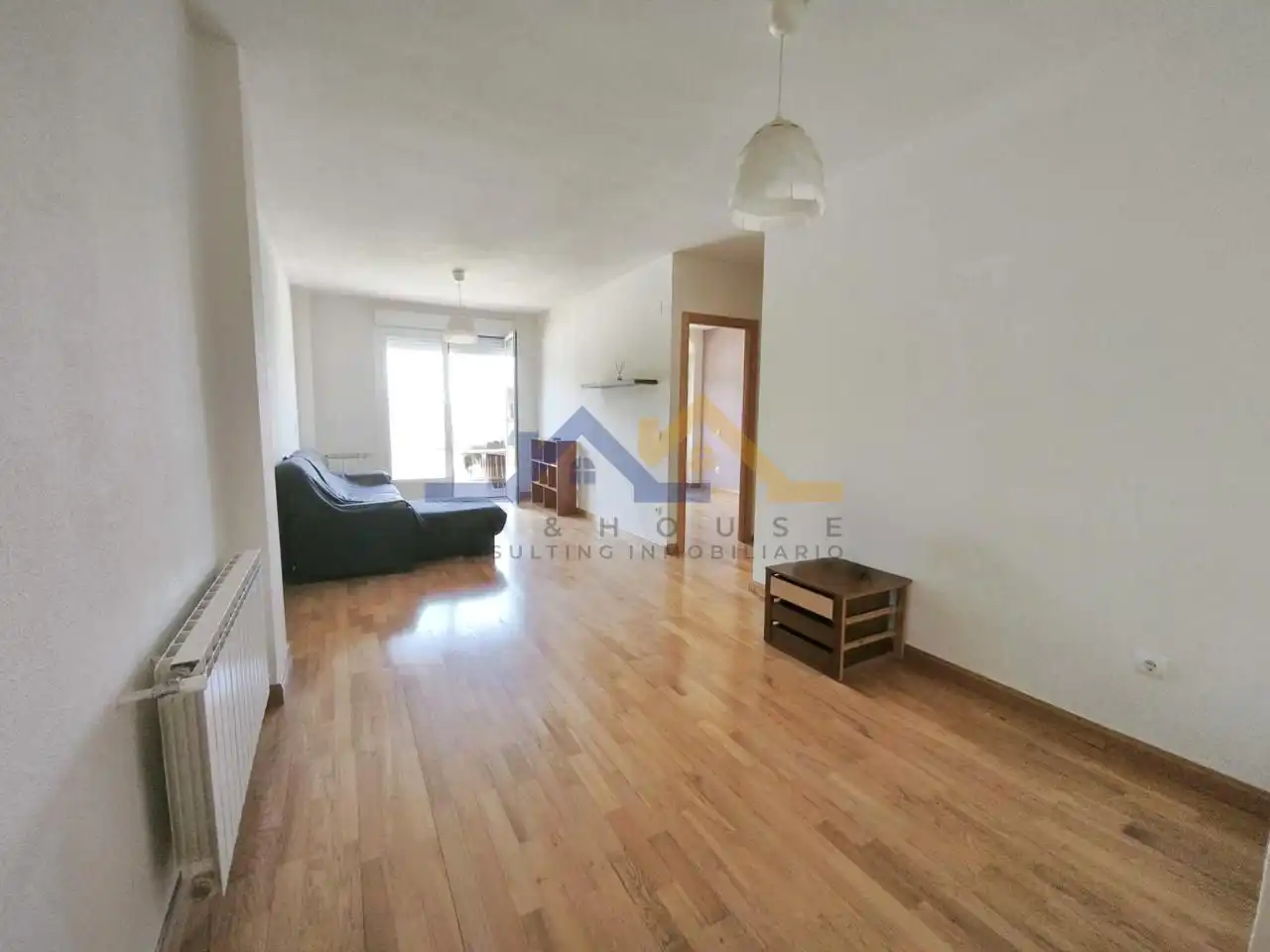 Wohnzimmer von Wohnung zum Verkauf in Ontígola mit Klimaanlage, Heizung und Privatgarten