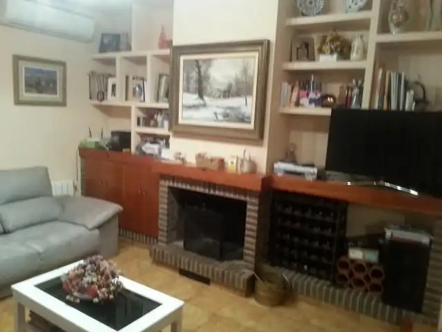 Sala d'estar de Casa o xalet en venda en Castellón de la Plana / Castelló de la Plana amb Aire condicionat, Calefacció i Jardí privat