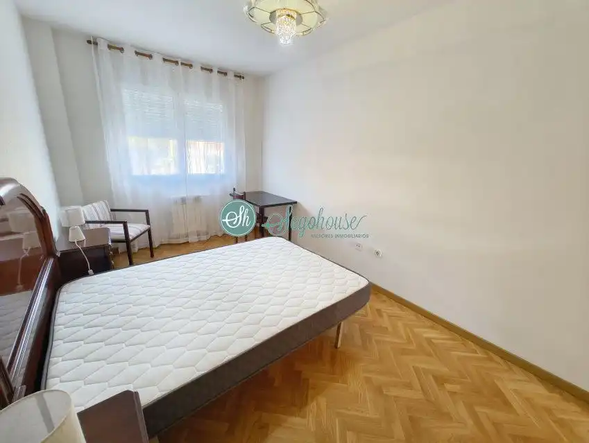 Schlafzimmer von Wohnung zur Miete in Segovia mit Heizung, Parkett und Terrasse