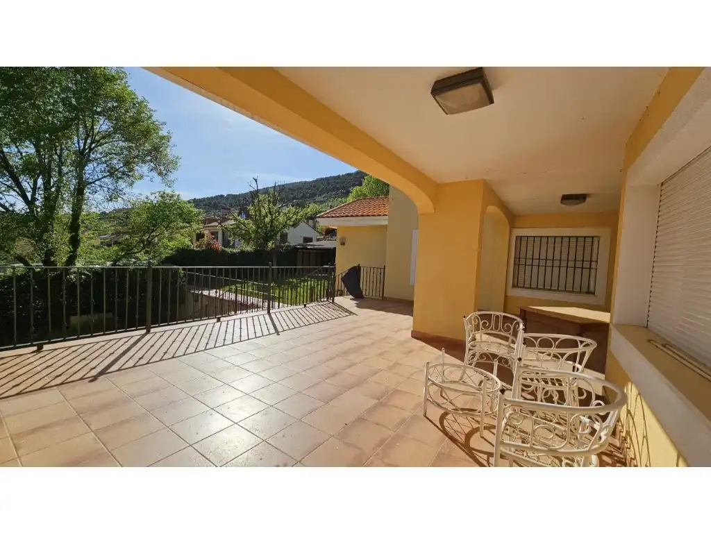 Exterior view of Houses for sale in San Lorenzo de El Escorial