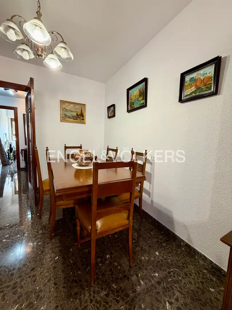 Dining room of Flat for rent in Valencia  with Air Conditioner, Heating and Balcony