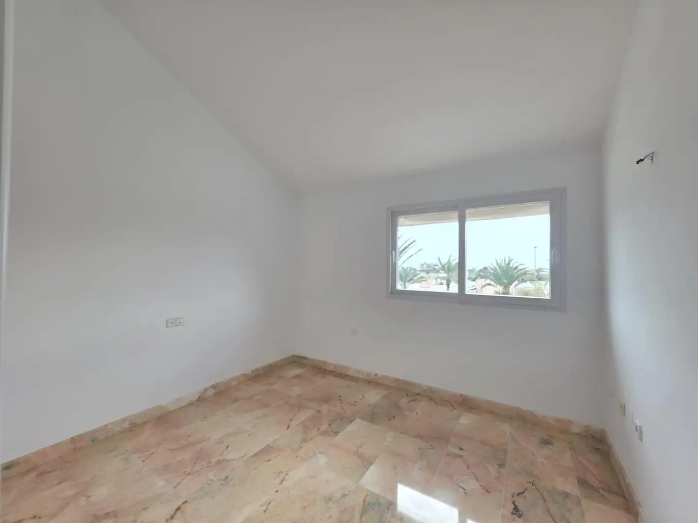 Dormitori de Casa o xalet en venda en El Ejido amb Traster, Piscina i Alarma