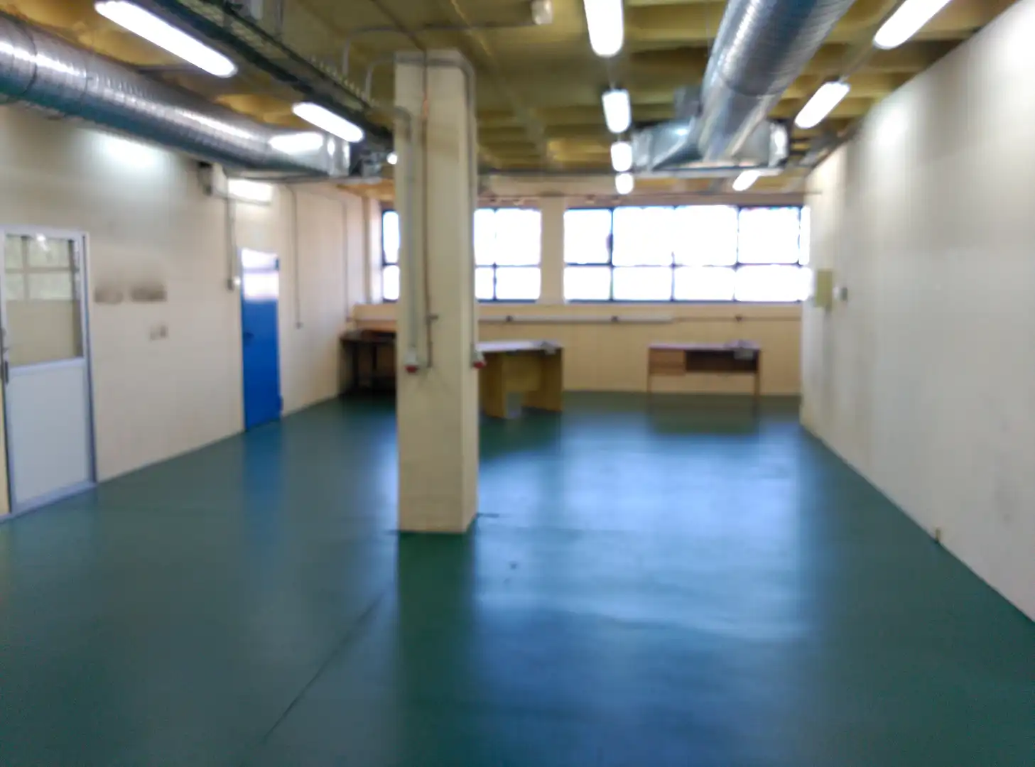 Office for sale in Madrid  with Air Conditioner, Heating and Internet