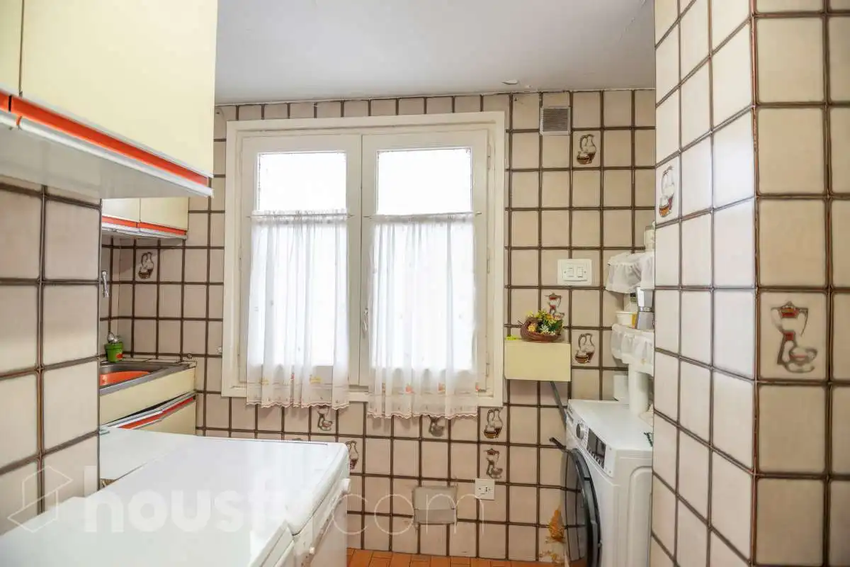 Kitchen of Flat for sale in Zaragoza