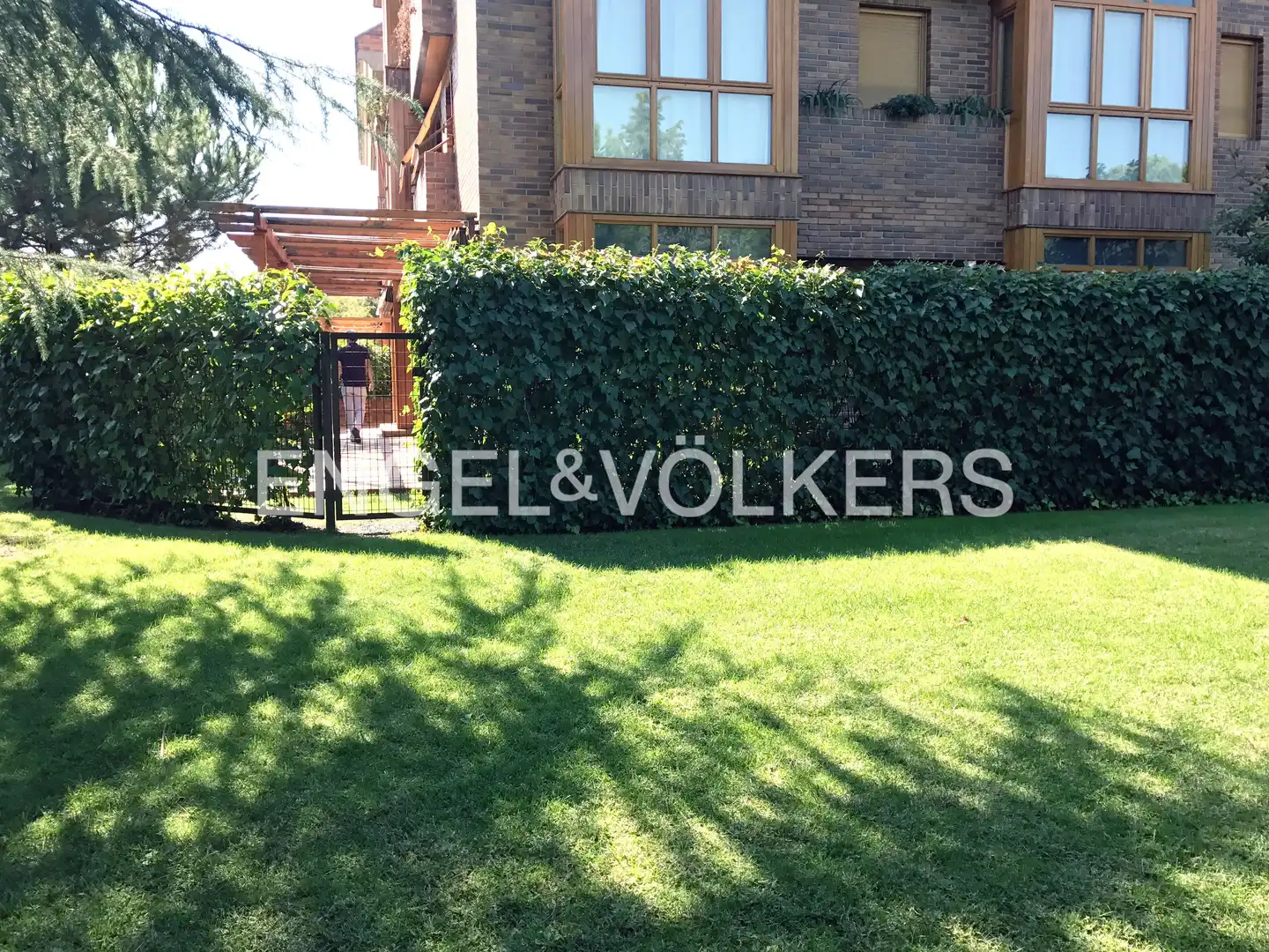 Apartments for rent in Madrid  with Air Conditioner, Heating and Private garden