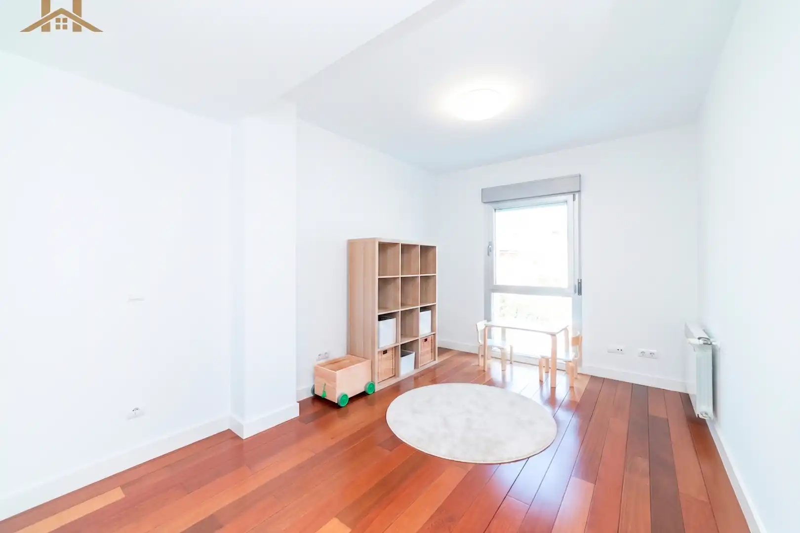 Habitación de Dúplex en venta en Majadahonda con Aire acondicionado, Calefacción y Terraza