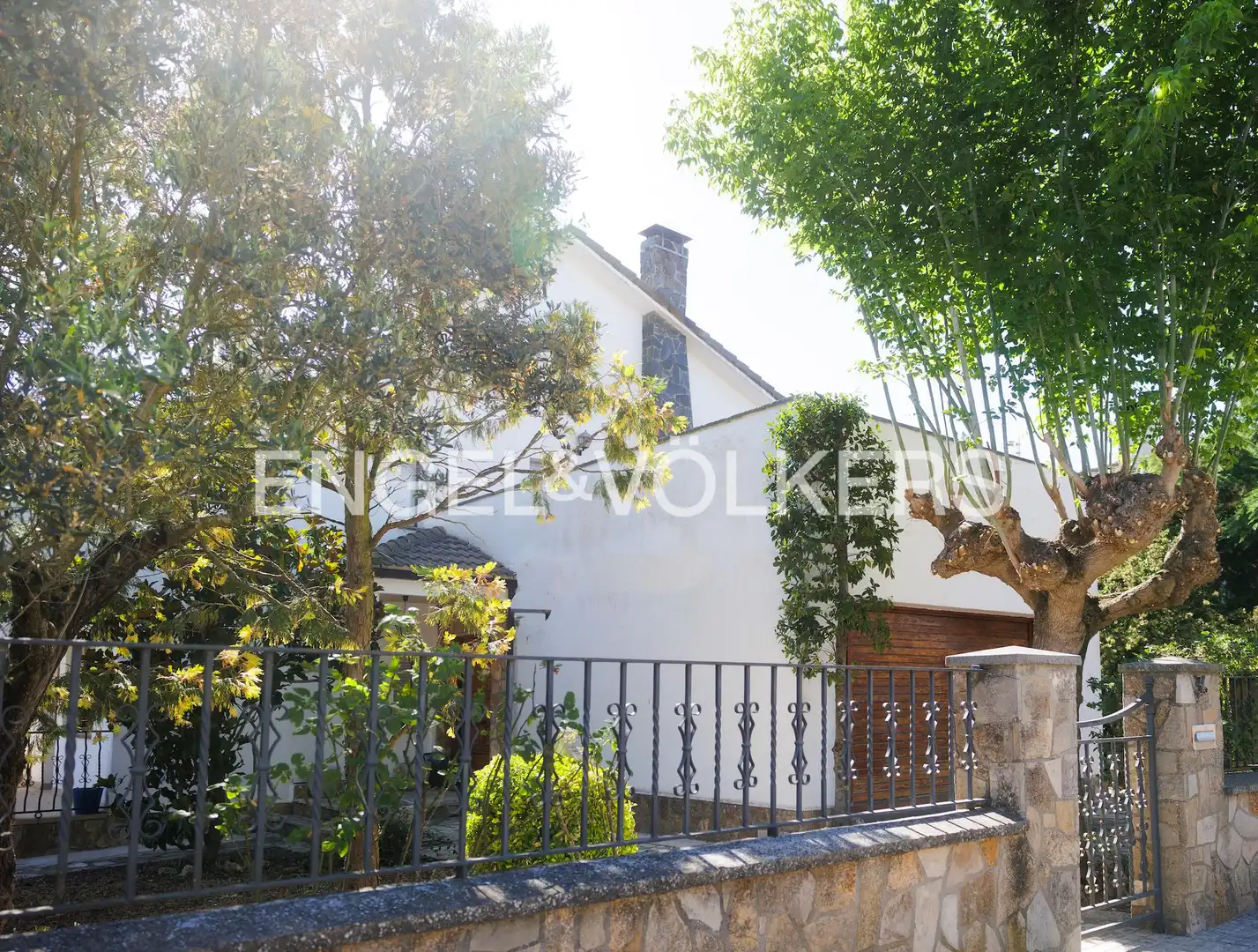 Vista exterior de Casa o xalet en venda en Calaf amb Calefacció, Jardí privat i Terrassa