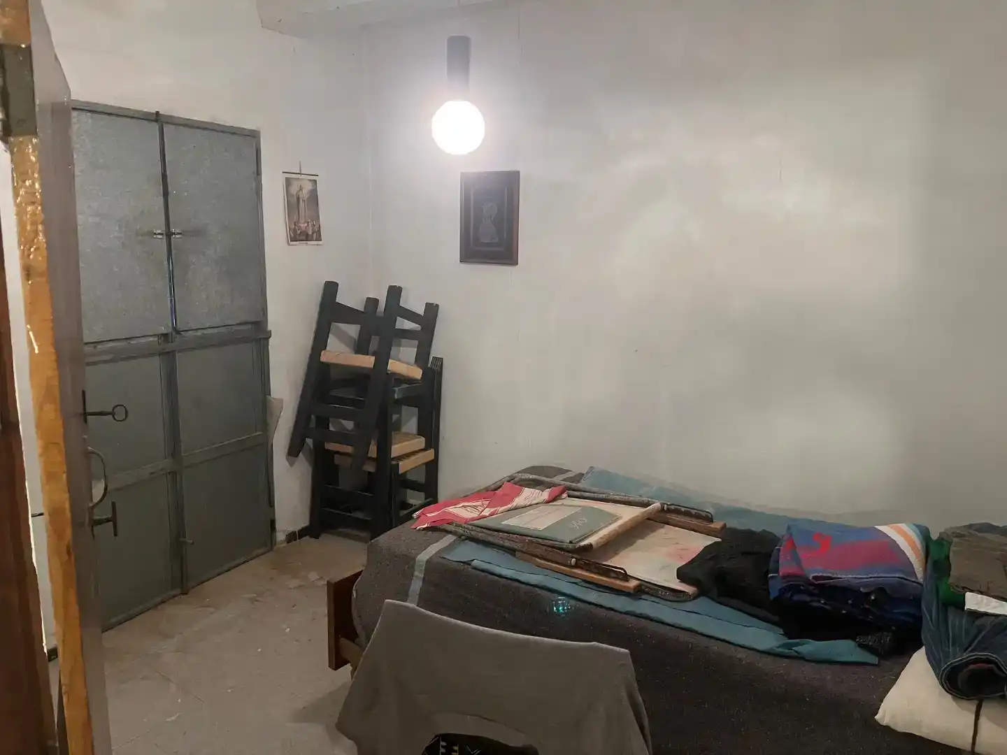 Casa adosada en venda en Alpuente amb Balcó