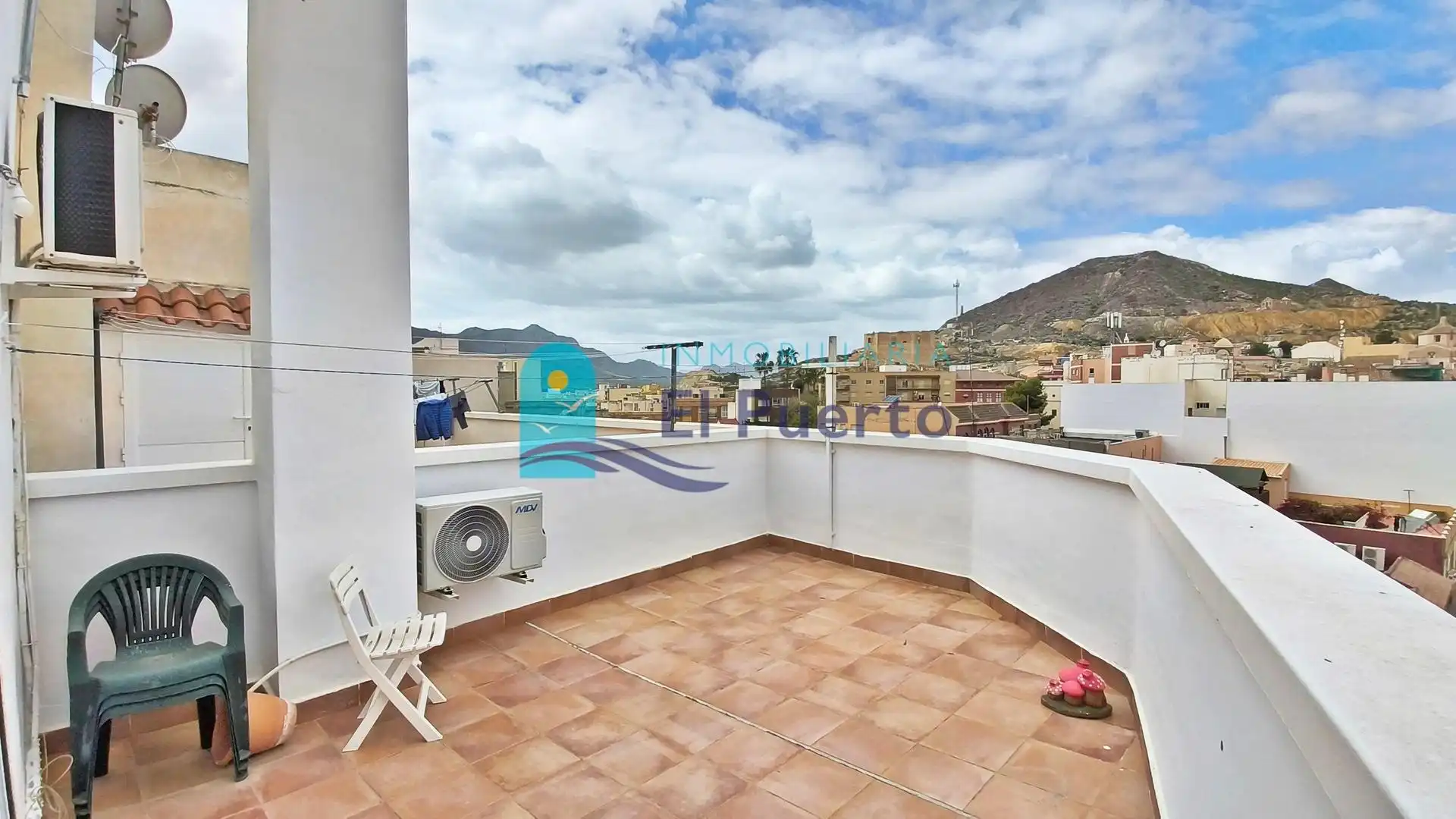 Vista exterior de Ático en venta en Mazarrón con Aire acondicionado, Terraza y Amueblado
