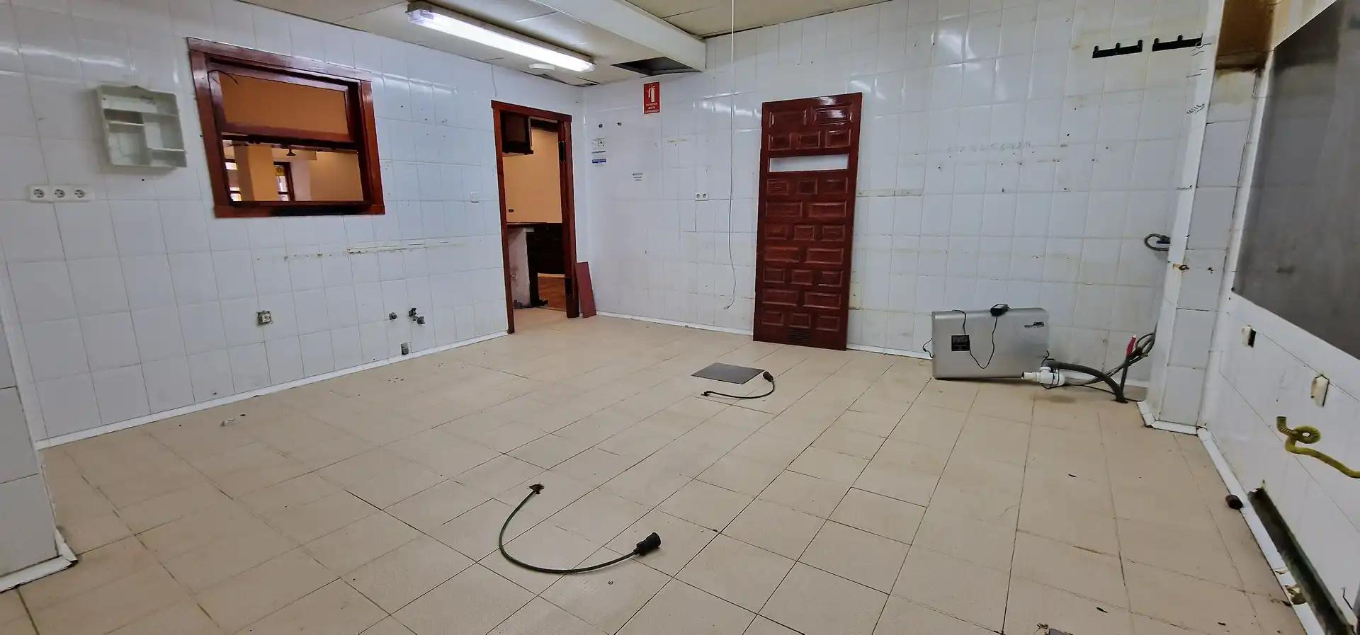 Commercial properties for sale in Lorca  with Air Conditioner