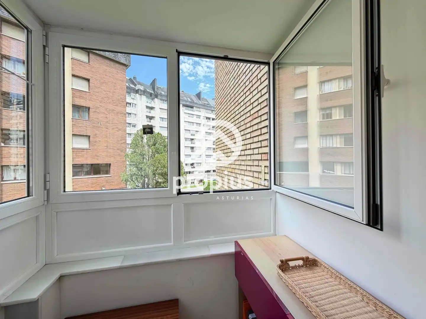 Exterior view of Flat for sale in Oviedo   with Heating, Parquet flooring and Oven