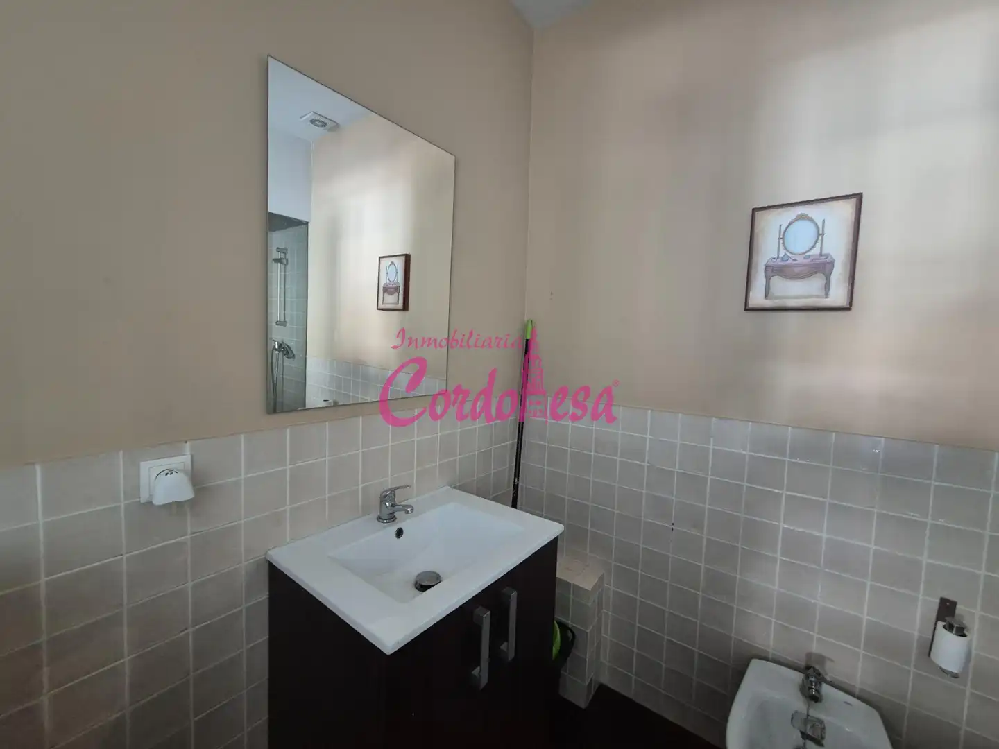 Baño de Local de alquiler en Córdoba
