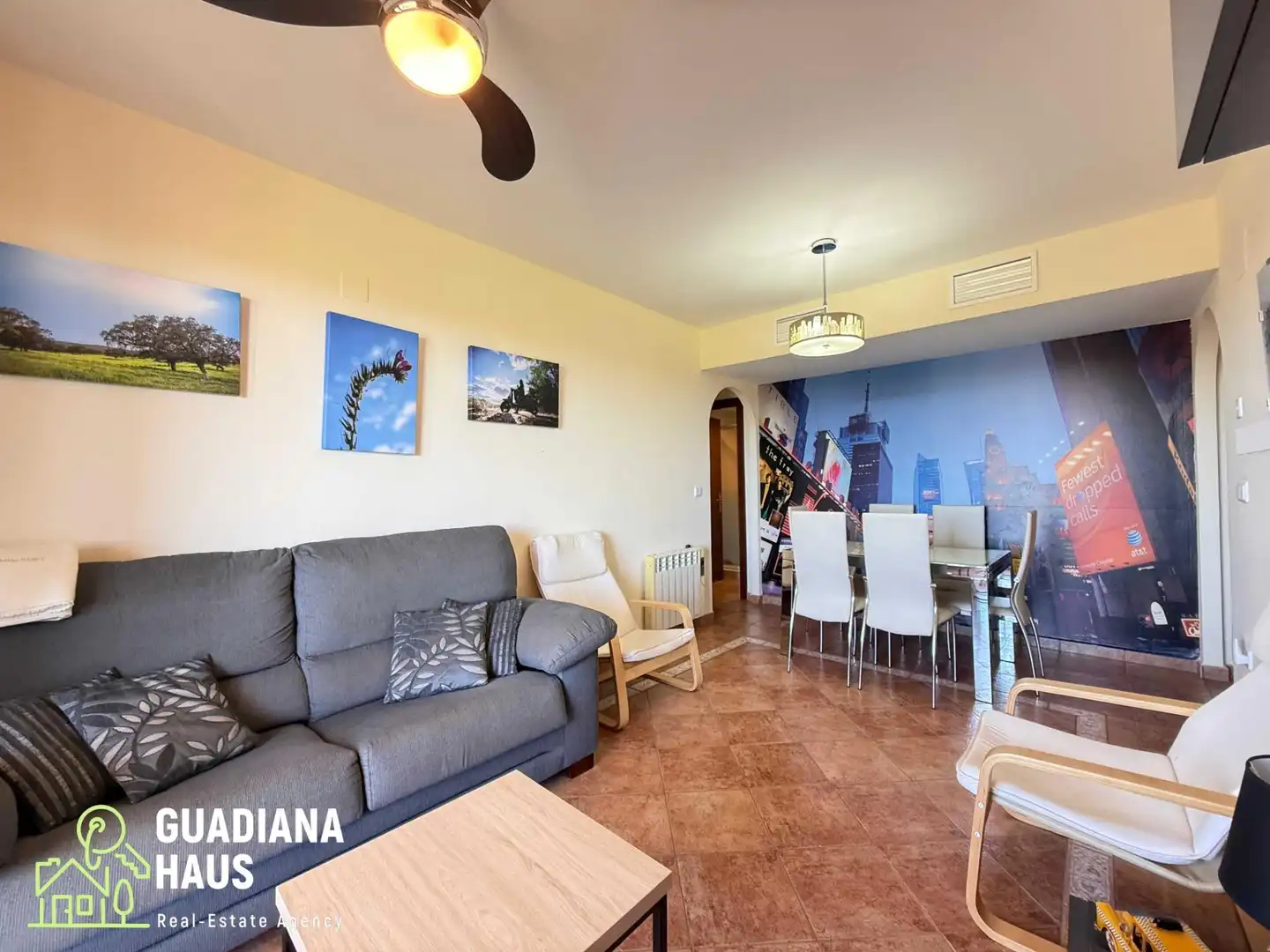 Sala d'estar de Apartament en venda en Ayamonte amb Jardí privat, Terrassa i Piscina comunitària