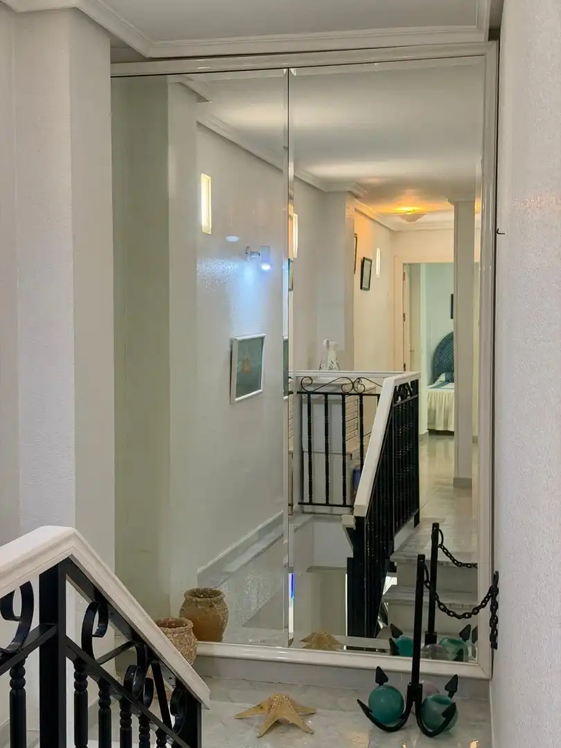 Wohnung zum Verkauf in Águilas mit Terrasse, Abstellraum und Möbliert