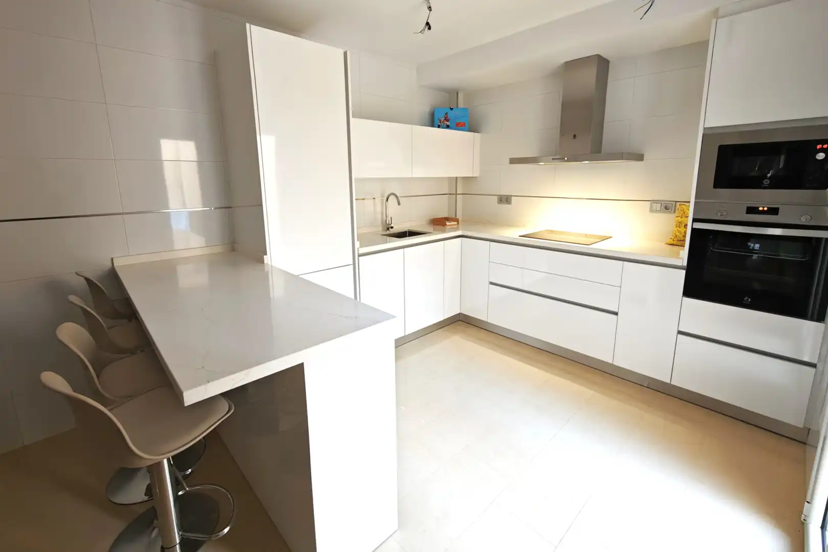 Casa a schiera con terrazza in vendita a Calle Dalias 34, imagen 12