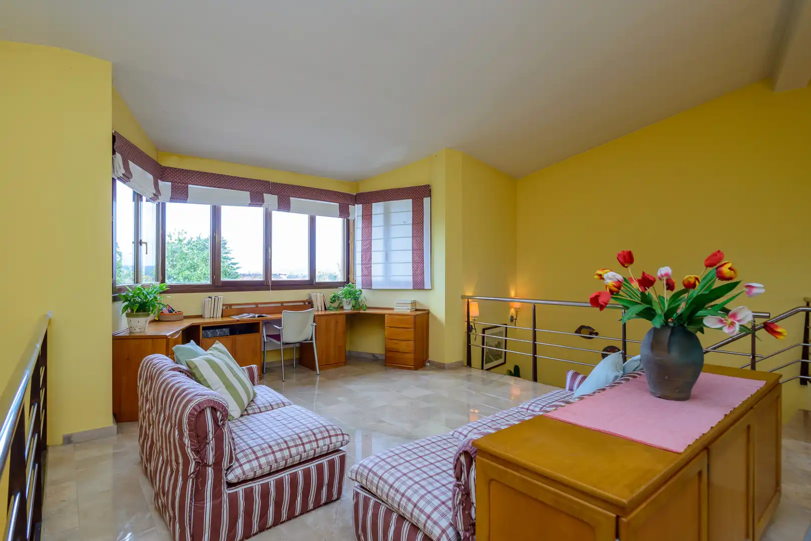 Habitación de Casa o chalet en venta en Oviedo  con Calefacción, Jardín privado y Parquet
