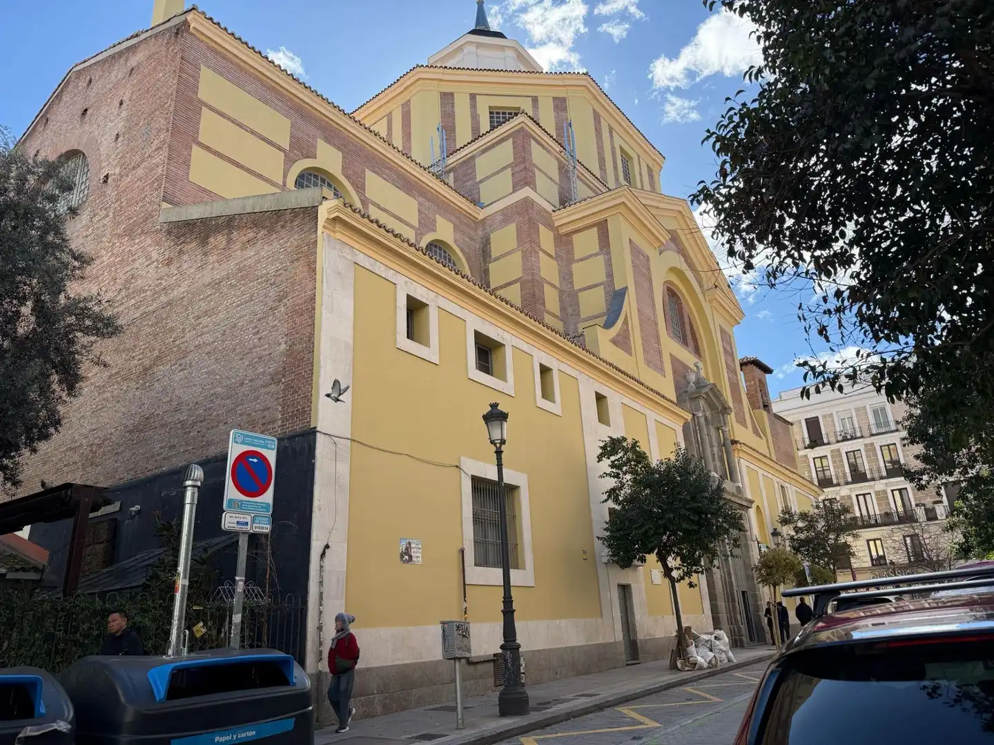 Vista exterior de Dúplex en venda en Madrid amb Aire condicionat, Calefacció i Moblat