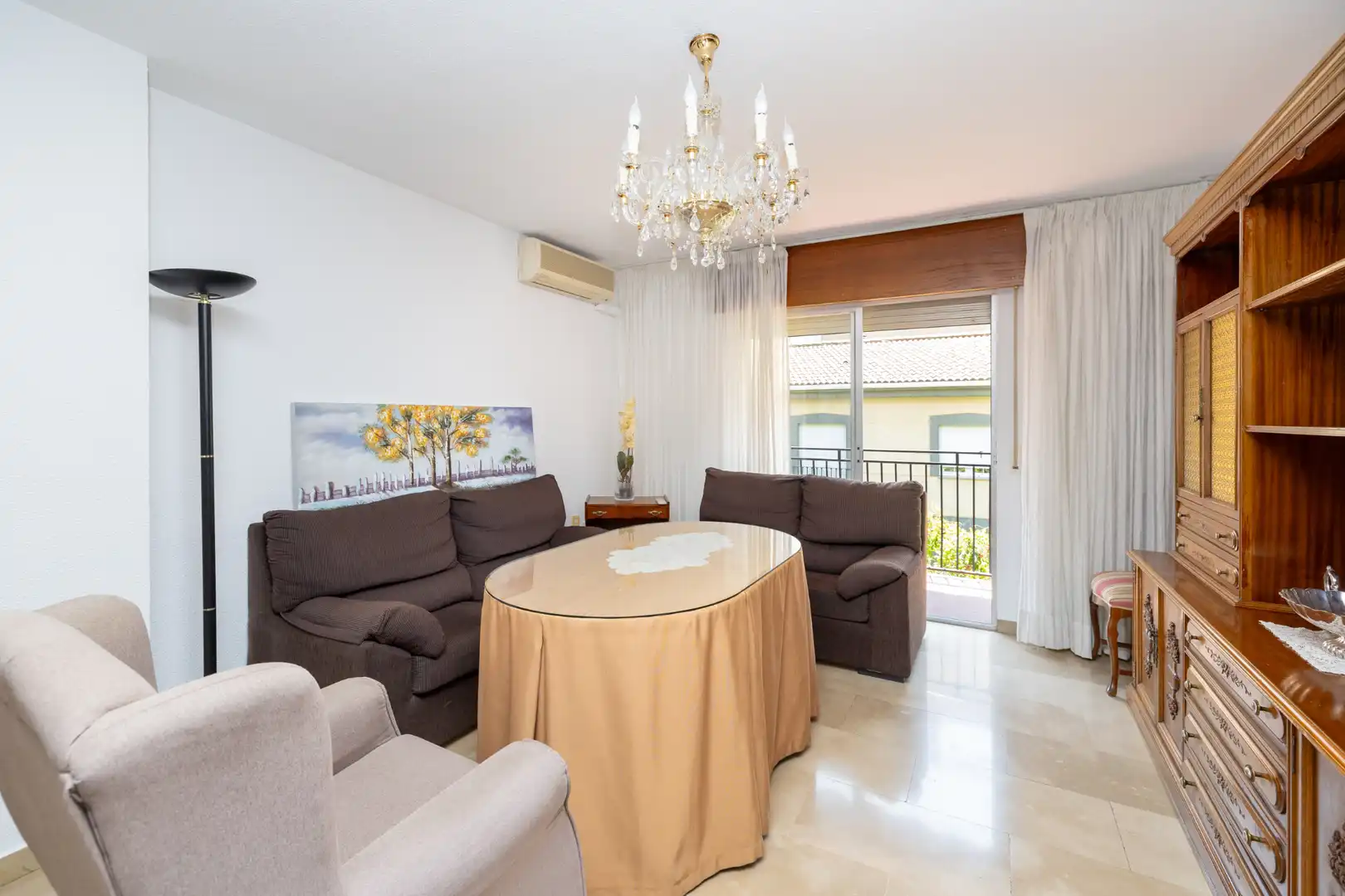 Sala de estar de Piso de alquiler en Granada con Aire acondicionado, Calefacción y Terraza