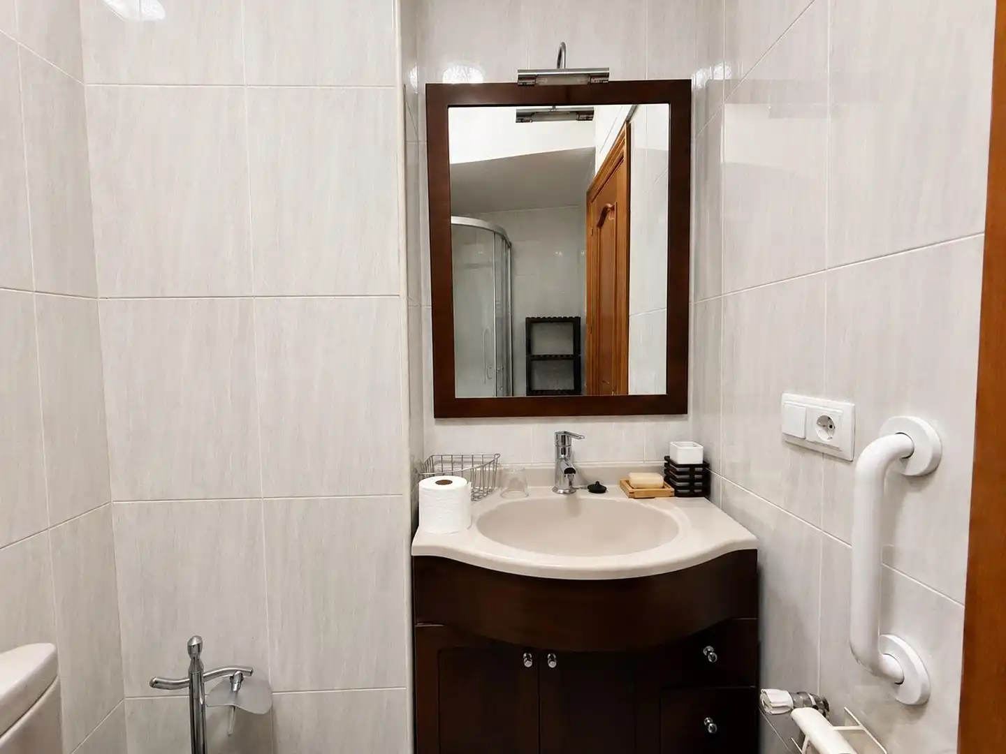 Badezimmer von Wohnung zum Verkauf in Madrid mit Heizung, Parkett und Terrasse