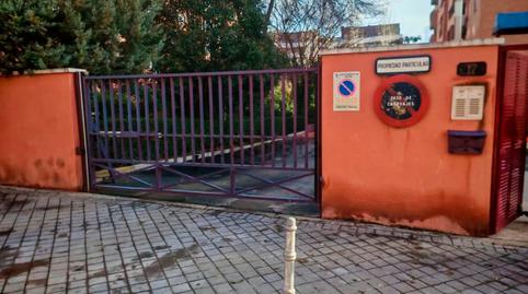 Foto 3 de Garaje de alquiler en Calle de Poza de la Sal, 17, Santa Eugenia,  Madrid Capital